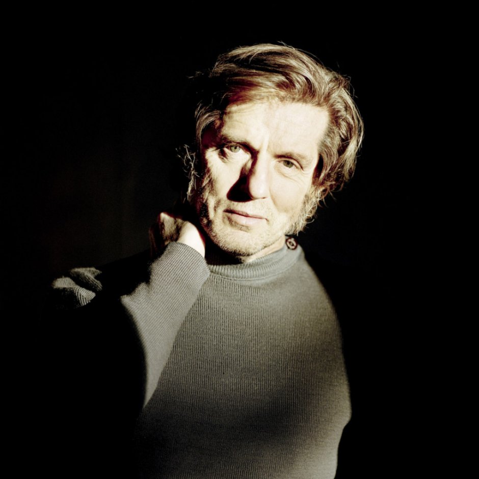 France, Paris, Novembre 2012 - Portrait of Kent, artist, singer and drawer.