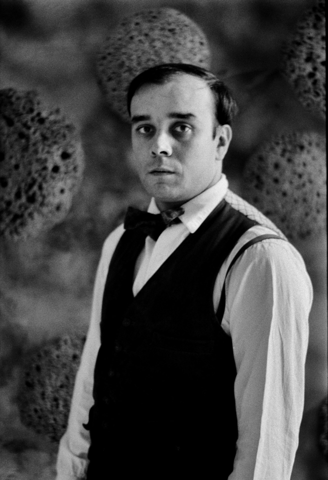 France, Paris, 1960Portrait of Yves Klein, French painter (1928-62).France, Paris, 1960Portrait d'Yves Klein, peintre français (1928-62).Christer Stromholm Estate / Agence VU