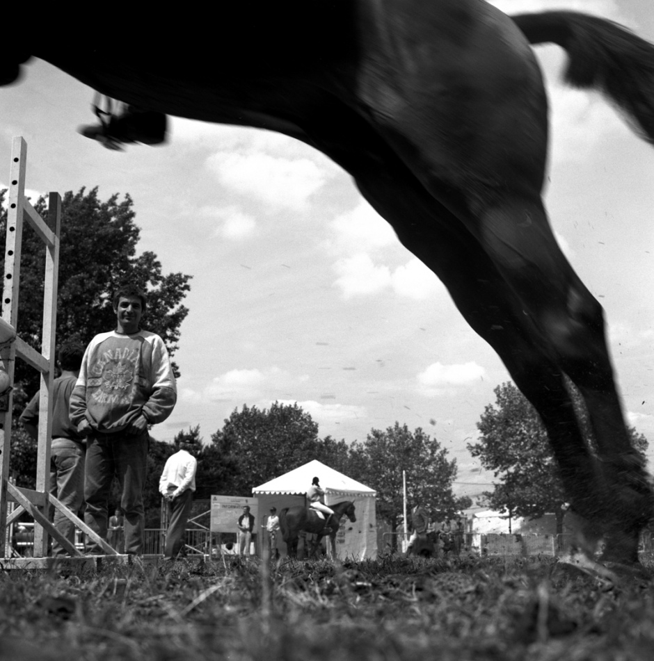 France, La Courneuve, May 1993Show jumpingFrance, La Courneuve, mai 1993Concours de saut d'obstacles