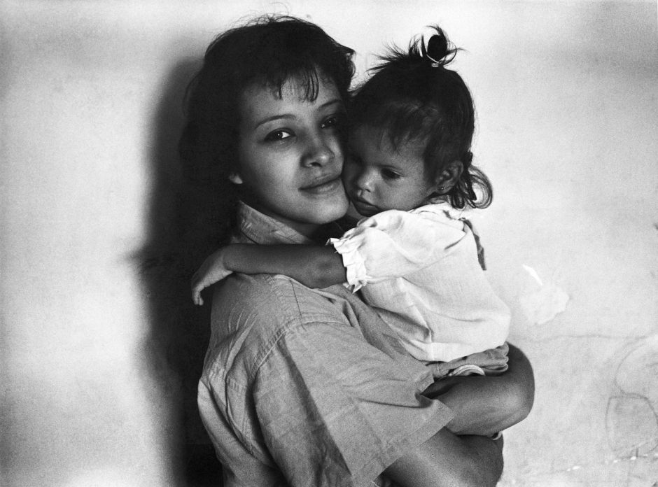 Argentina, 1988-1990Teen mothersArgentine, 1988-1990Les mËres adolescentes© Adriana Lestido / Agence VU