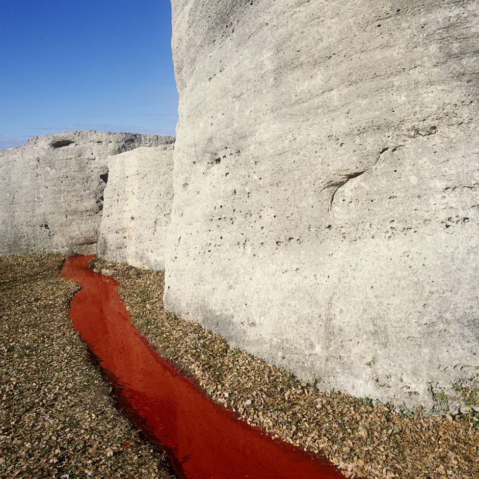 France, 1991"Idols and sacrifices", The MycËnes doorFrance, 1991"Les idoles et les sacrifices", La porte de MycËnes  © Bernard Faucon / Agence VU