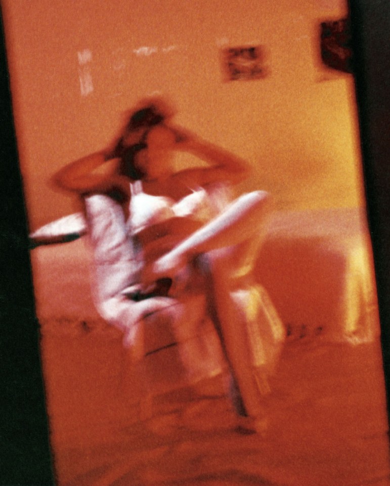 Germanie, Frankfurt, 1992From the series "Infertile Madonnas".Allemagne, Francfort, 1992Issue de la sÈrie "Madonnes infertiles".Jean-Christian Bourcart / Agence VU