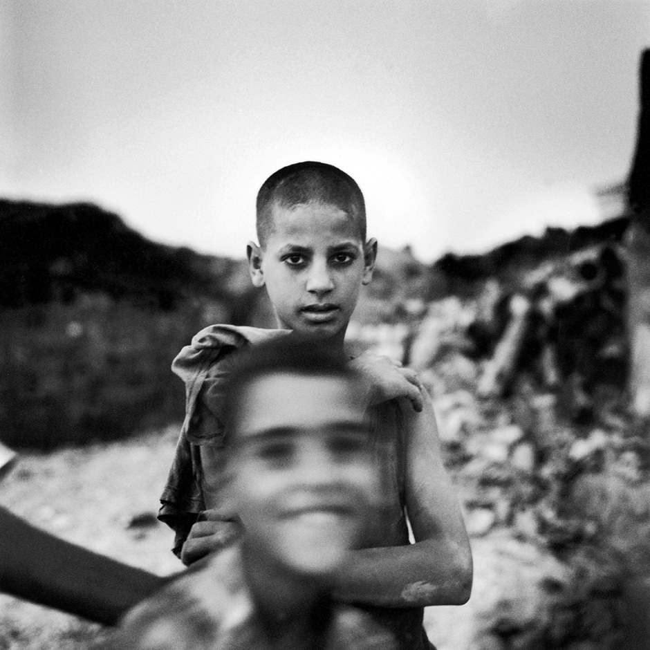 Egypt, Cairo, 1994
Potters district in Foustat, which doesn't exist anymore

Egypte, Le Caire, 1994
Quartier des potiers ‡ Foustat, aujourd'hui dsparu  

Denis Dailleux / Agence VU