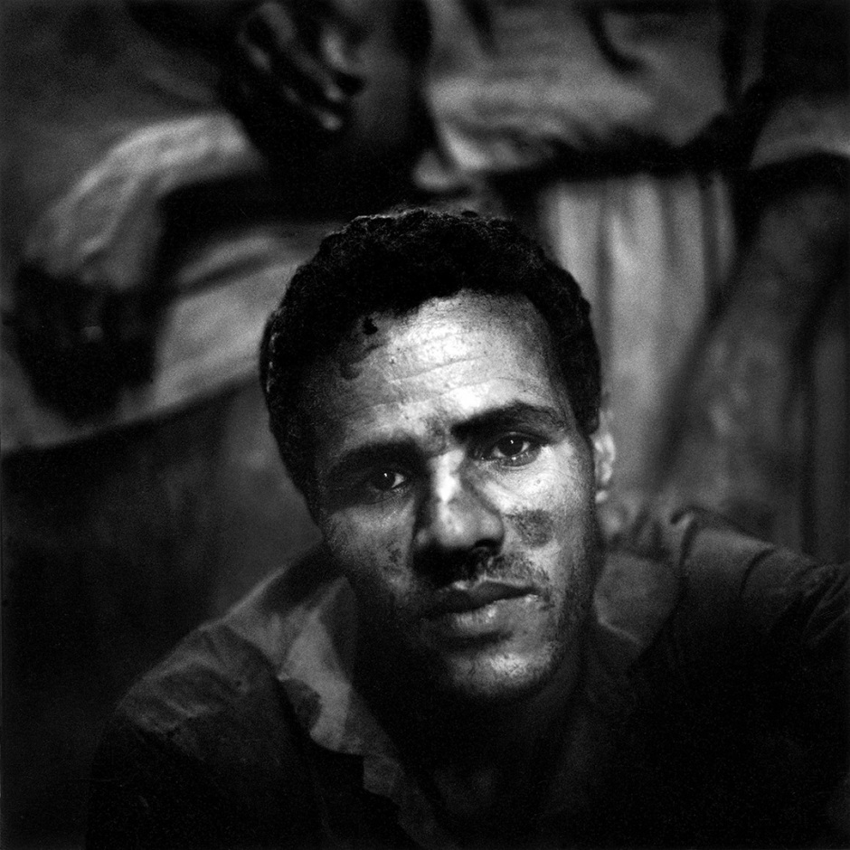 Egypt, Cairo, 1994
Spot welder

Egypte, Le Caire, 1994
Soudeur  

Denis Dailleux / Agence VU