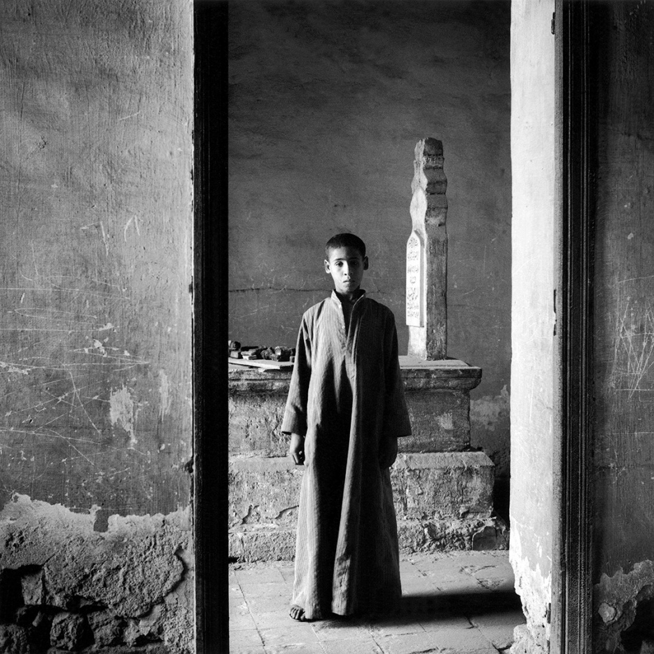Egypt, Cairo, 1994
Tomb in the City of Dead

Egypte, Le Caire, 1994
Tombeau dans la citÈ des Morts  

Denis Dailleux / Agence VU