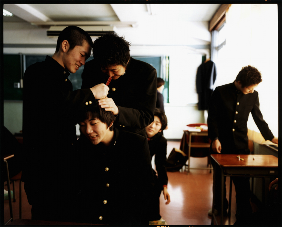 Japan, Hokkaido, 1999Japanese students.Japon, Hokkaido, 1999LycÈens japonais.© Bertrand Desprez / Agence VU
