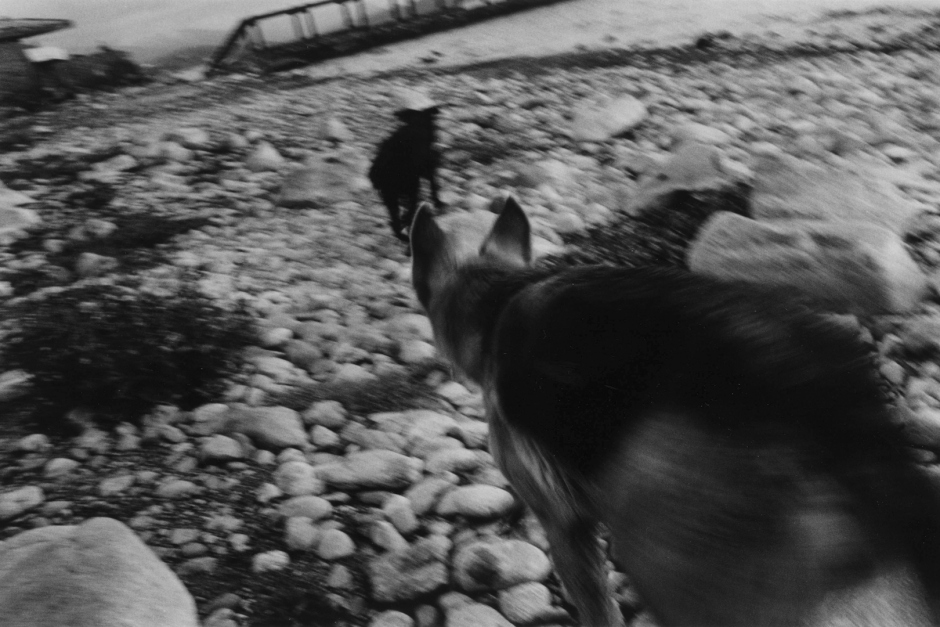 Argentina, 1998"Amours Difficiles" (Hard love stories)Four stories of mothers and daughters. Alma and Maura.Argentine, 1998"Amours Difficiles"4 Histoires de mËres et de flles. Alma et Maura.© Adriana Lestido / Agence VU