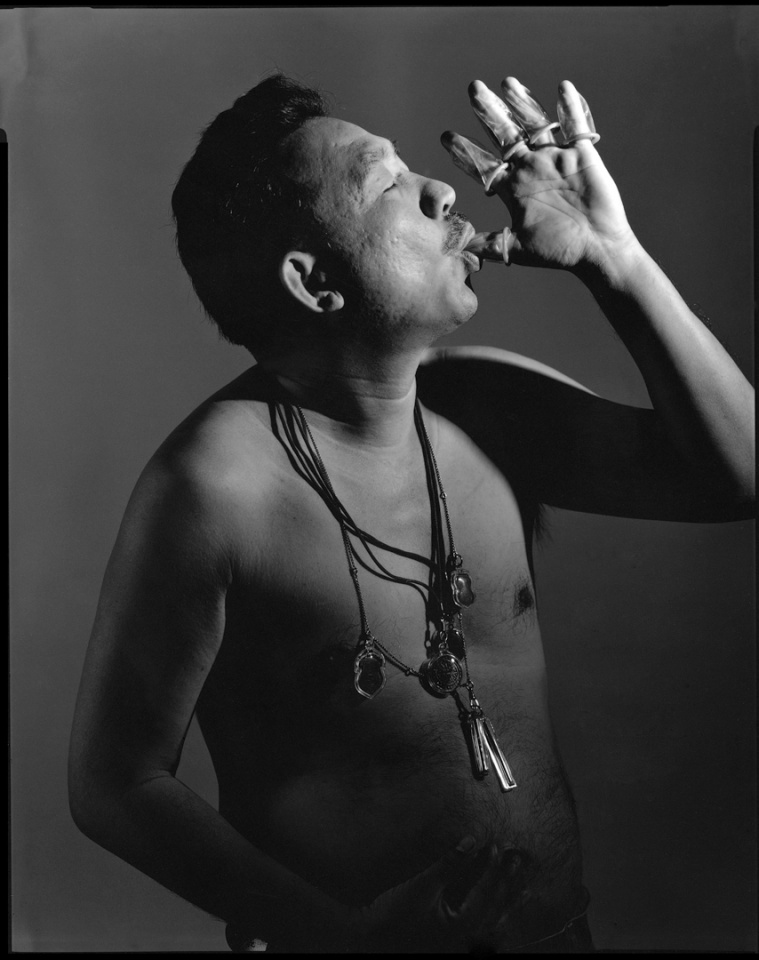 In your face, 2002Sompong Thawee, 2001© Manit Sriwanichpoom / VU