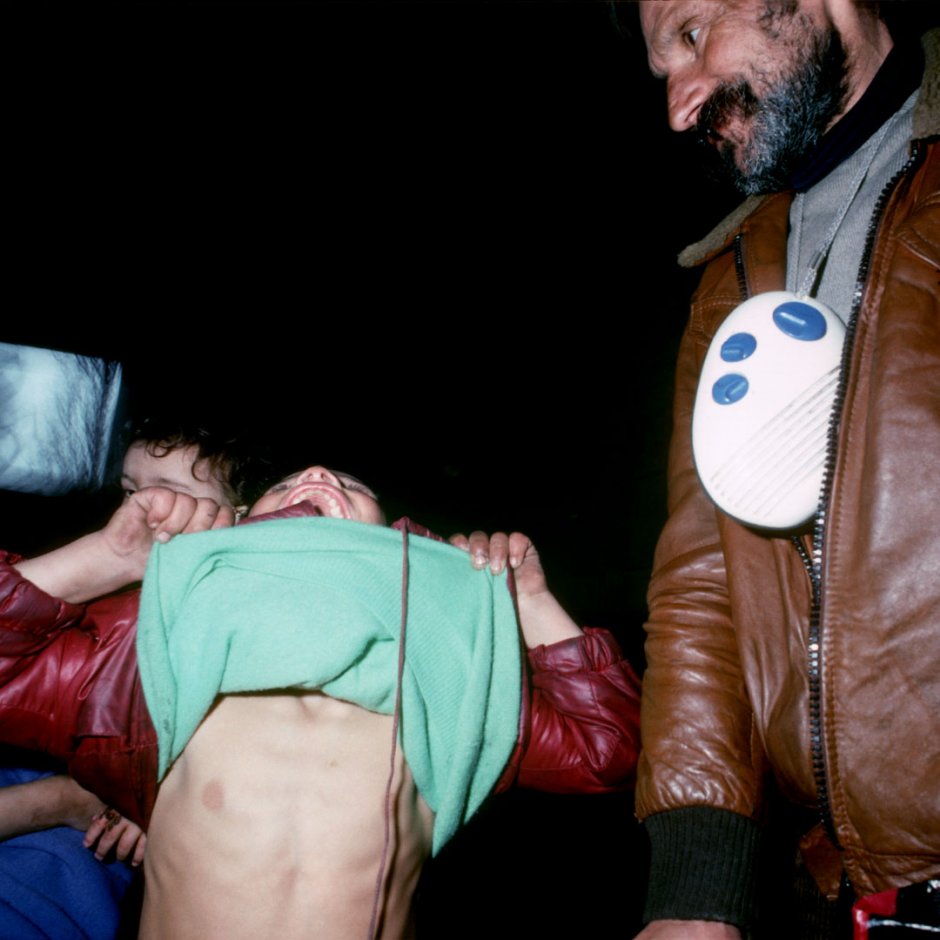 France, Paris suburb, 2000GypsiesFrance, RÈgion parisienne, 2000Les gitans©†Franck Ferville / Agence VU