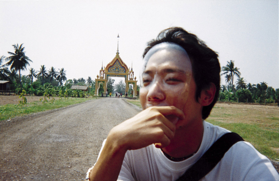 "The most beautiful day in my young life"Thailand, Bangkok, February 21th 1999"Le plus beau jour de ma jeunesse"Thailande, Bangkok, 21 fevrier 1999