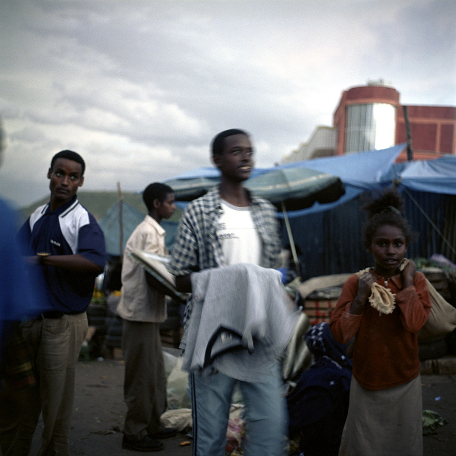 Ethiopia, Addis Ababa, Spring 2004Mercato marketEthiopie, Addis Abeba, Printemps 2004Marché Mercato  © Denis Dailleux / Agence VU