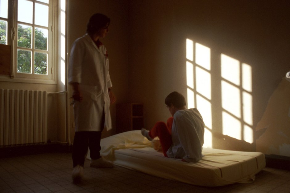 France, Seine-saint-Denis, Neuilly-sur-Marne, 1999 - Ville-Evrard Psychiatric Hospital. A patient with a psychiatric nurse.