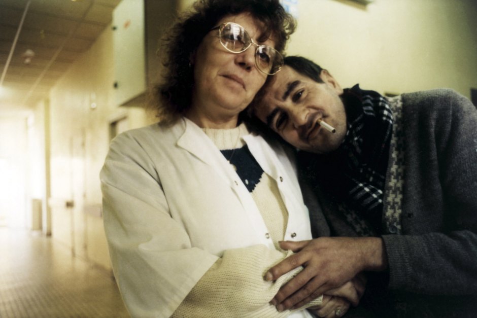 France, Seine-saint-Denis, Neuilly-sur-Marne, 1999 - Ville-Evrard Psychiatric Hospital. A patient with a psychiatric nurse.