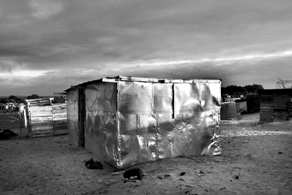 South Africa, Atlantis, april 2004Witsand, a black suburb near Atlantis.  Afrique du Sud, Atlantis, Avril 2004Witsand, Banlieue noire prËs d'Atlantis.© Guy Tillim / Agence VU