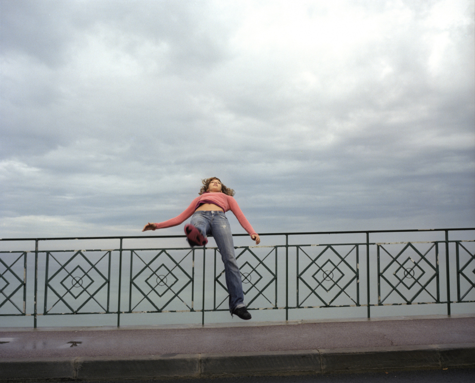 France, Biarritz, 2006Untitled (Biarritz).France, Biarritz, 2006Sans titre (Biarritz).Denis Darzacq / Agence VU  ne pas recadrer / do not crop