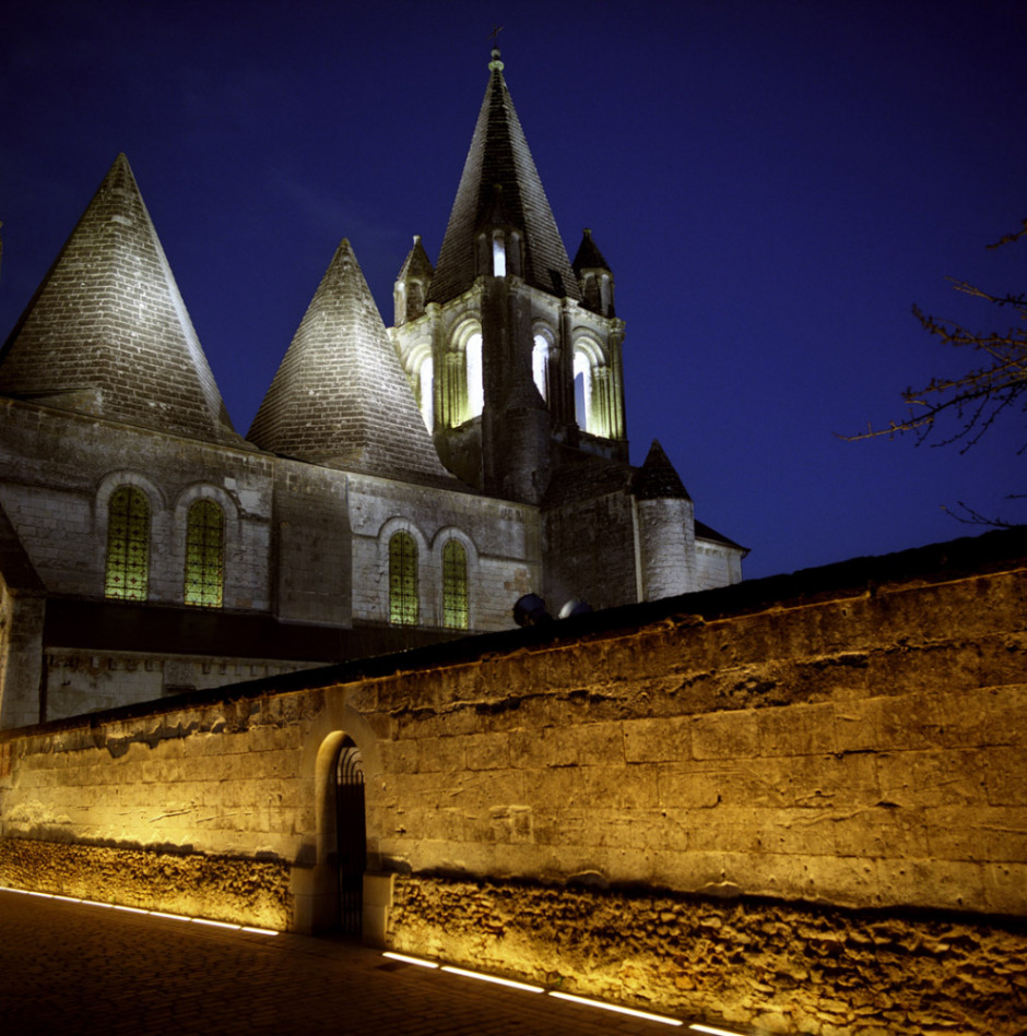 France, Loches, December 2007. The Collegiate church of Saint Ours (XI and XII centuries).