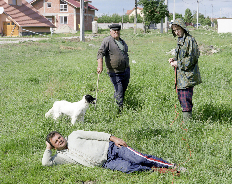 Romania, Dumbravita, May 2008Coni Finta 52 years old and Jacob Miklos 61 years old, Dumbravita village, Timisoara suburbs.Roumanie, Dumbravita, mai 2008Coni Finta 52 ans et Jacob Miklos 61 ans, village de Dumbravita, banlieu de Timisoara.© Rip Hopkins / Agence VU