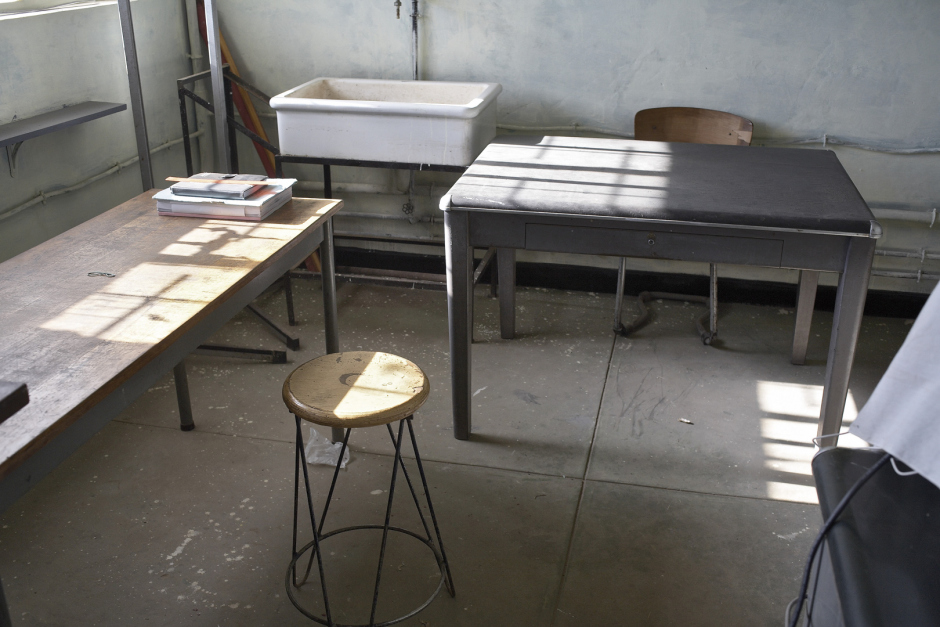 Democratic Republic of Congo, Lubumbashi, 2007Chemistry and geography building, Universty of Lubumbashi.RÈpublique dÈmocratique du Congo, Lubumbashi, 2007L'immeuble de chimie et de gÈographie de l'universitÈ de Lubumbashi.© Guy Tillim / Agence VU