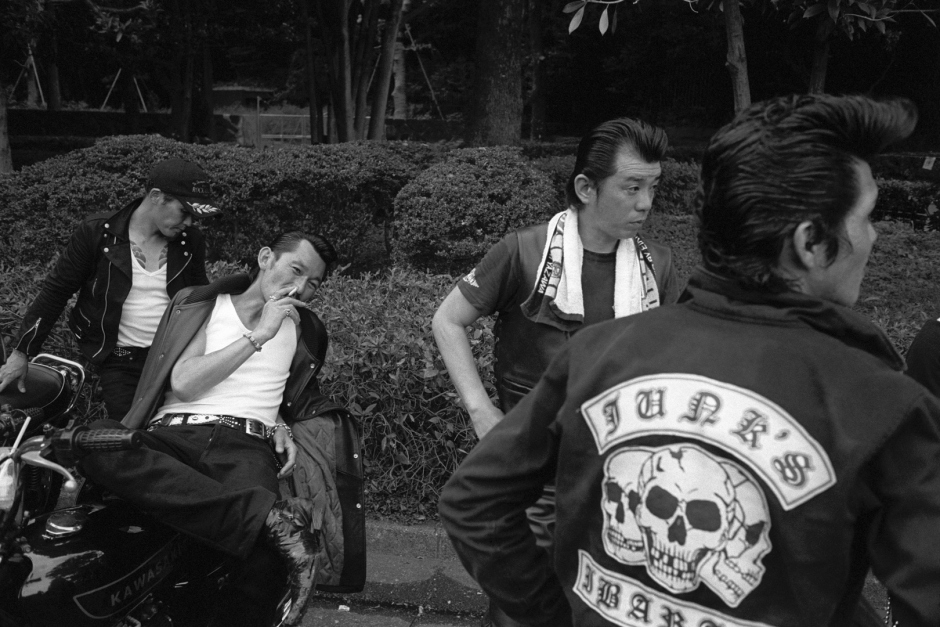 Japan, Tokyo, 2009Lovers of the 50's era gather for Tokyo Rockabilly Club's annual Day of Rock N' Roller.Rockabilly dance clubs from Tokyo and surrounding districts dressed in classic bobby socks, poodle skirts and bowling shirts gathered in Yoyogi Park .Japon, Tokyo, 2009Les amoureux des annÈes 50 ont l'habitude de se rejoindre au rassemblement annuel du Rock N'Roller, organisÈe par le Club Rockabilly de Tokyo.Tous les adeptes du rockabilly de Tokyo et de ses alentours se rejoignent ainsi au parc de Yoyogi, santiags aux pieds, robes ‡ plis, et accessoires en tous genre issus de la culture rock'nroll. Steven Siewert / Agence VU