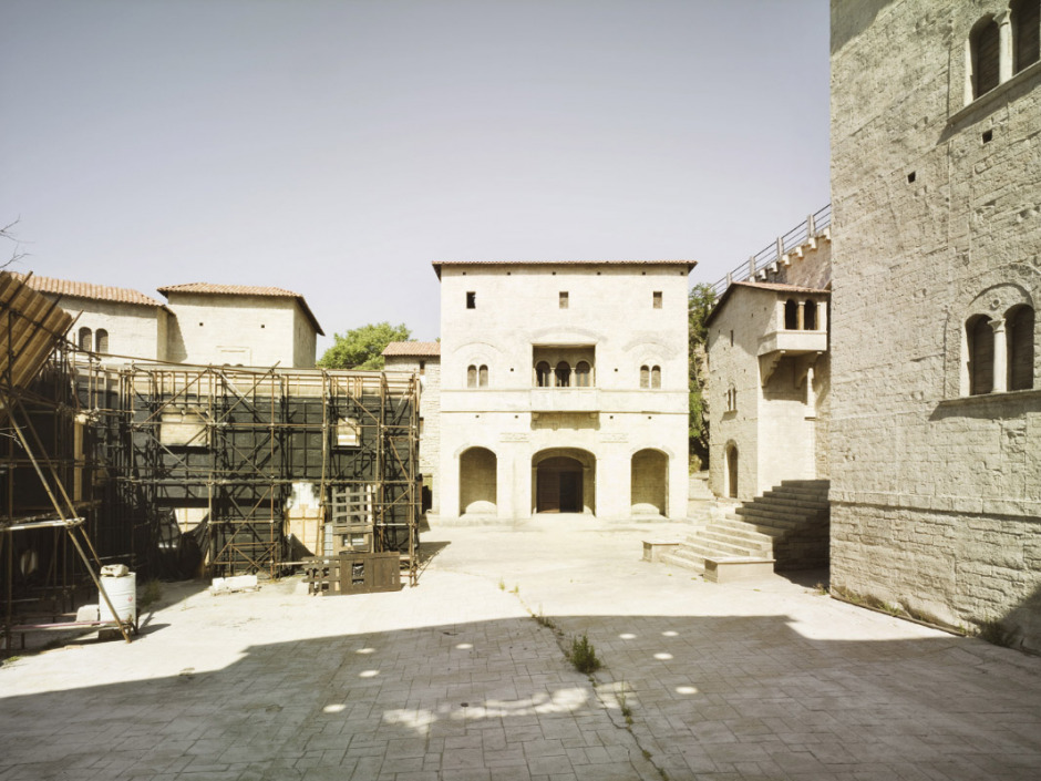 Italiy, Rome, 16 July 2009Cinecitta Studios."Assisi" film set - Reconstruction of the medieval town.Italie, Rome, 16 juillet 2009Studios Cinecitta.Plateau de tournage "Assise". Reconstitution de la citÈ mÈdiÈvale.Massimo Siragusa / Agence VU