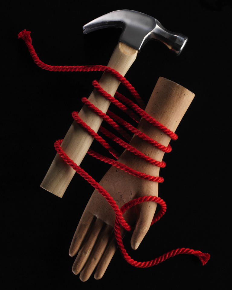 France, 2009Le fil rouge, FabriccaQuentin Bertoux / Agence VU