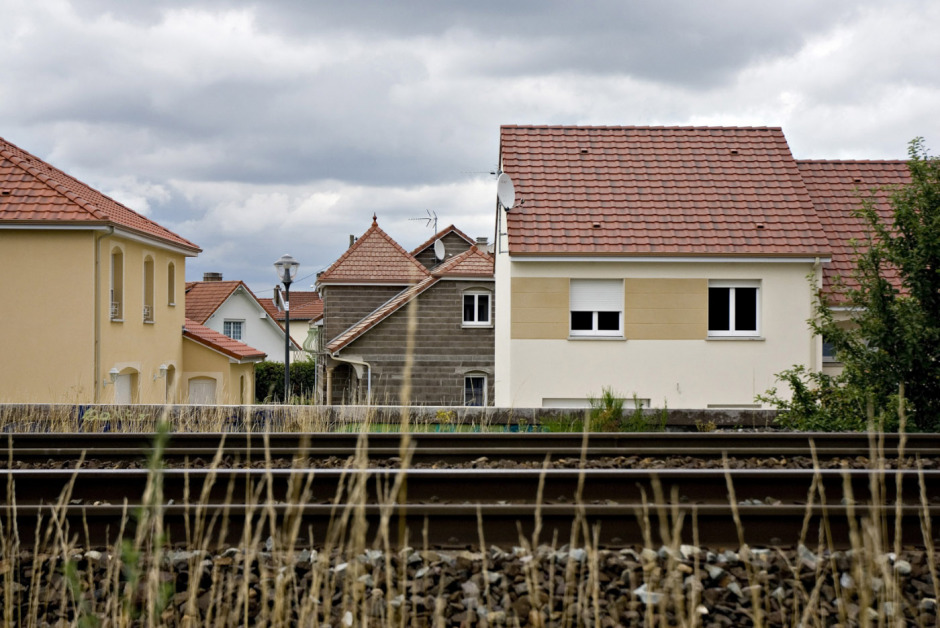 France, Laneuveville devant Nancy, 27 June 2007 - Urban sprawl. Detached houses.