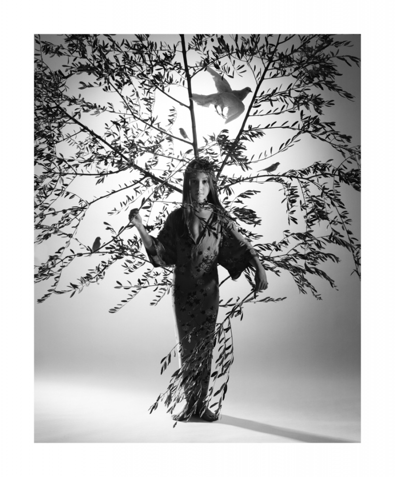 France, 2010Story of the litthe girl who...was waiting for the flood.France, 2010Histoire de la petite fille qui...attendait le déluge.Quentin Bertoux / Agence VU