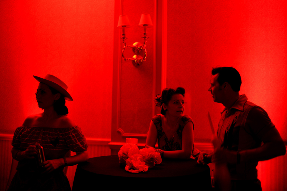 USA, Nevada, Las Vegas, 25 April 2011Fans at the Viva Las Vegas live music events  at The Orleans Casino.USA, Nevada, Las Vegas, 25 avril 2011Des fans de rockabilly pendant un concert du festival "Viva Las Vegas" au Orleans Casino.Steven Siewert / Agence VU