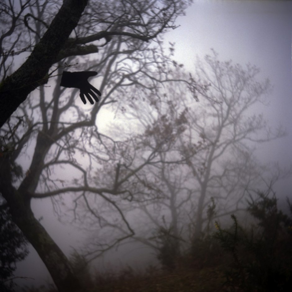 France, Ibardin, 2004 - From the series "A contretemps".