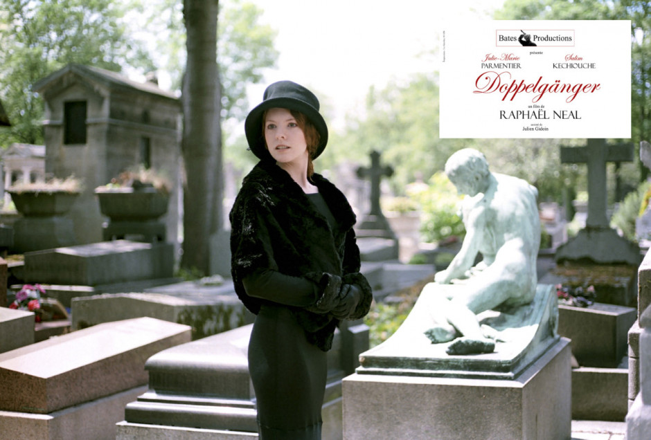 Doppelgänger #7, Julie-Marie Parmentier, 2007. 
Série « Bates Productions », édition 7 + 3 AP