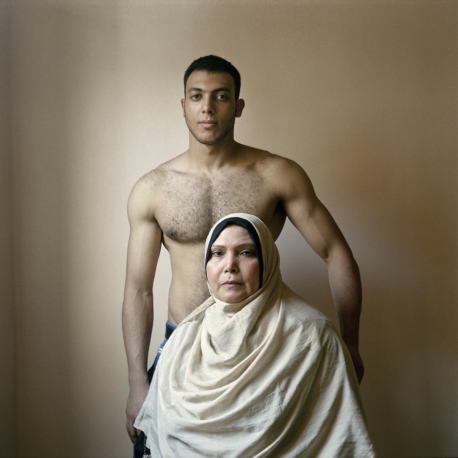Egypt, Dessouk, 2012Mother and son. Mahmoud and his mother.Egypte, Dessouk, 2012Mère et fils. Mahmoud et sa mère.Denis Dailleux / Agence VU