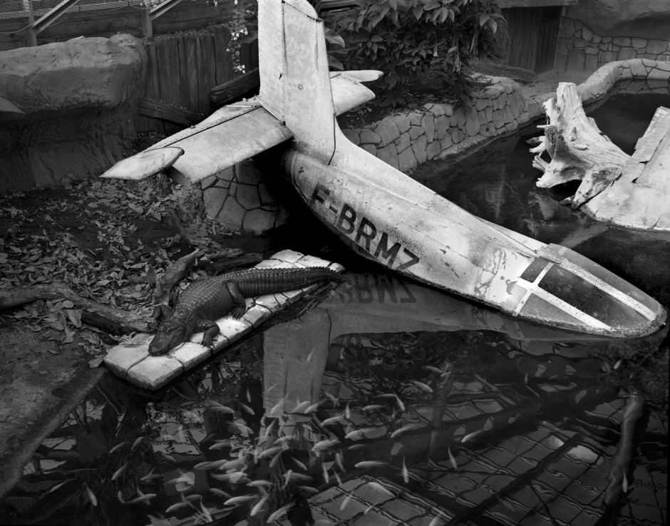 France, Le Blanc, 2013From the series "Le nom qui efface la couleur".France, Le Blanc, 2013Issu de la sÈrie "Le nom qui efface la couleur".Israel AriÒo / Agence VU