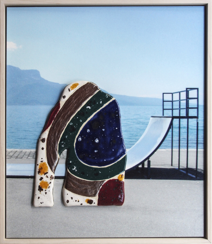 France, 2014-2015Double Mix N°01.Photography and ceramics set up.France, 2014-2015Double Mix N°01.Montage photographie et céramique.Darzacq et Lünemann / Agence VU