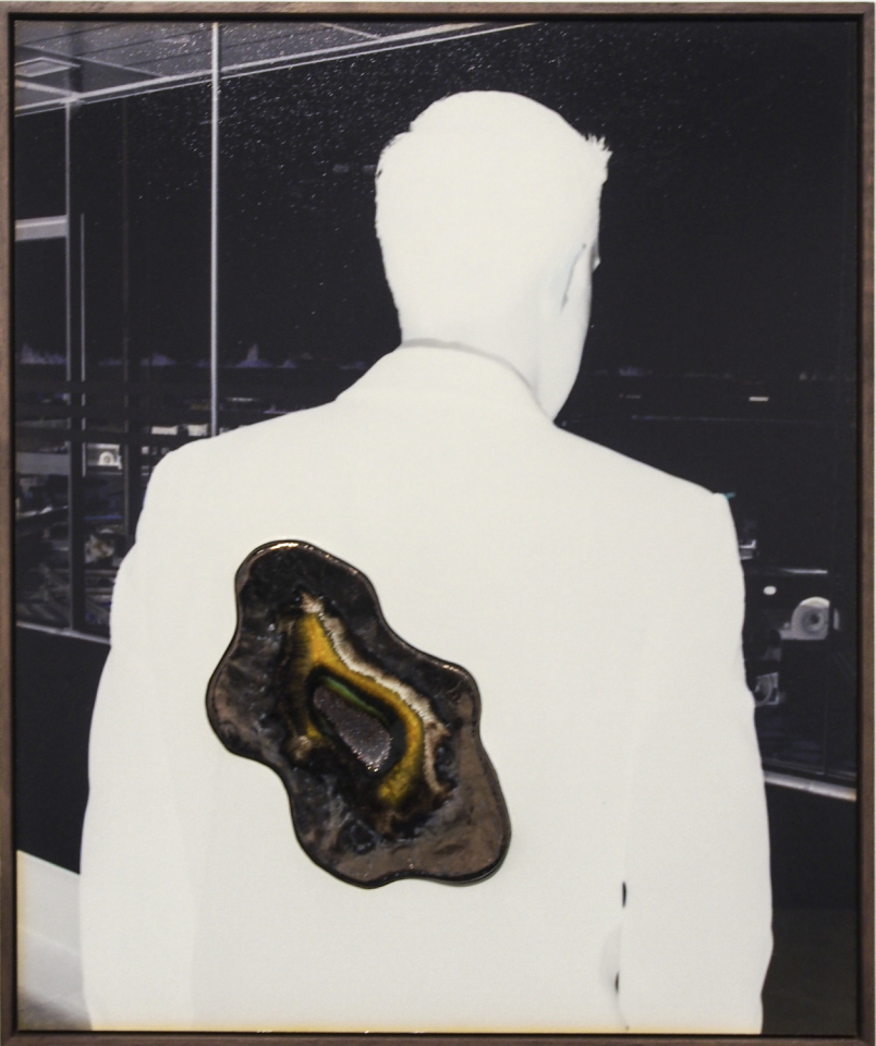 France, 2014-2015Double Mix N∞20.Photography and ceramics set up.France, 2014-2015Double Mix N∞20.Montage photographie et cÈramique.Darzacq et L¸nemann / Agence VU