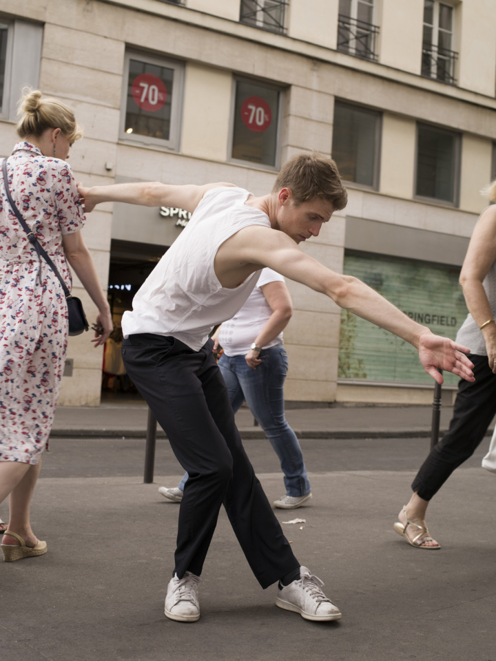 France, Paris, 04 July 2015From the series Act 2.Daniel Stokes.France, Paris, 04 juillet 2015Issue de la série Act 2.Daniel Stokes.Denis Darzacq / Agence VU