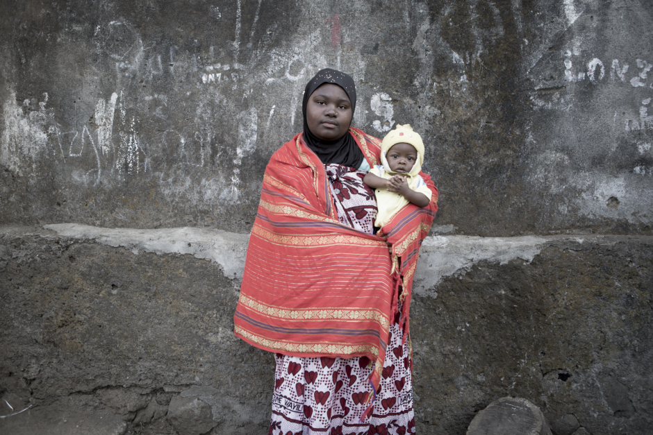 Comoros, Anjouan Island, Kony Djojo, October 11 2015Yasmina Miftahou, 16 years old."I maried my fiancé when I was 15, because I was pregnant and my father  wanted us to. I lost my first baby. I had a second child who is now 8 months old. I don't go to school anymore, I wasn't good at it anyway. To make a little money, I sew beanies."