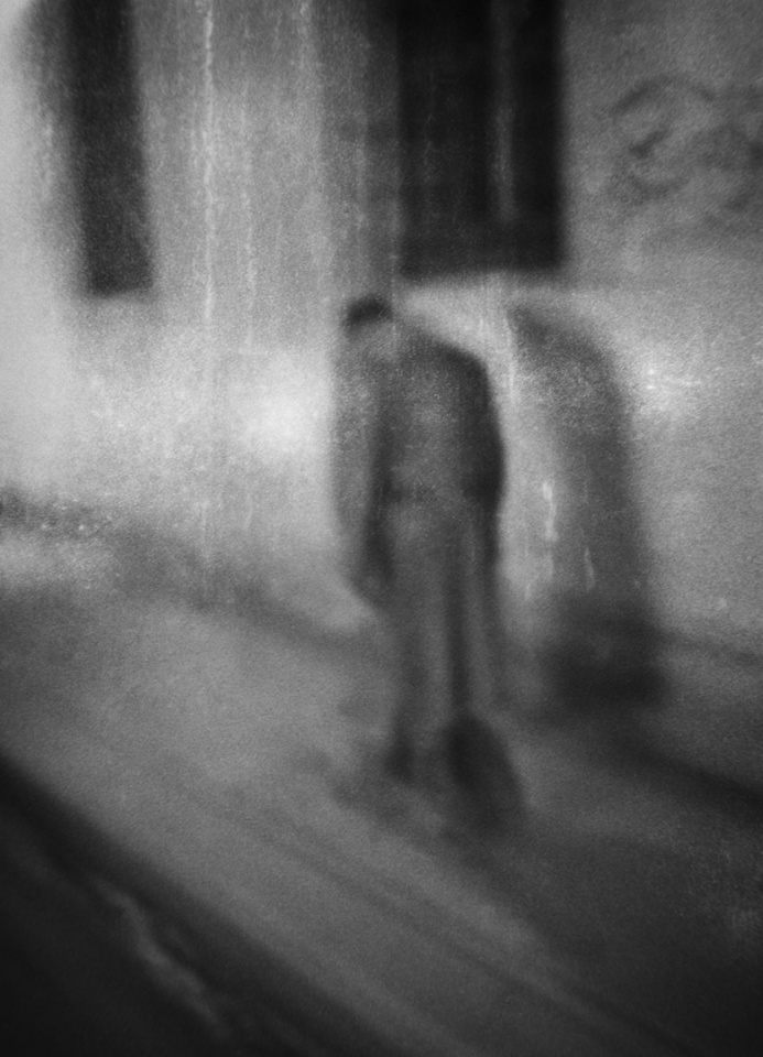 France, Paris, 2014From the series Hollow.France, Paris, 2014Issue de la série Hollow.Martin Bogren / Agence VU