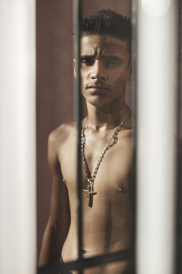 Brazil, Rio de Janeiro, June 25th 2016Joao, 17 years old, one of the habitants of the ColÙnia Juliano Moreira's MCMV program. BrÈsil, Rio de Janeiro, 25 juin 2016Joao, 17 ans, l'un des habitants du programme MCMV de la ColÙnia Juliano Moreira.Vincent Catala / Agence VU