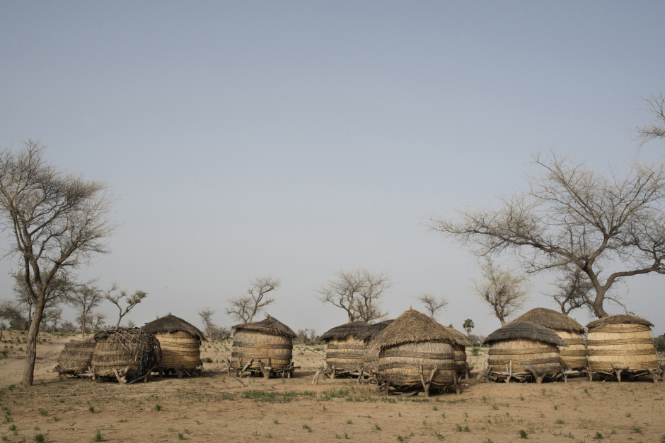 Niger, Zinder, June 24th 2016Granaries near Ragana village.The crop, after rain season, are not enought to feed all the families for a complete year.Niger, Zinder, 24 juin 2016Des greniers à céréales près du village de Ragana. Les récoltes après la saison des pluies ne suffisent pas à nourrir toutes les familles pendant toute l'année.Michaël Zumstein / Agence VU