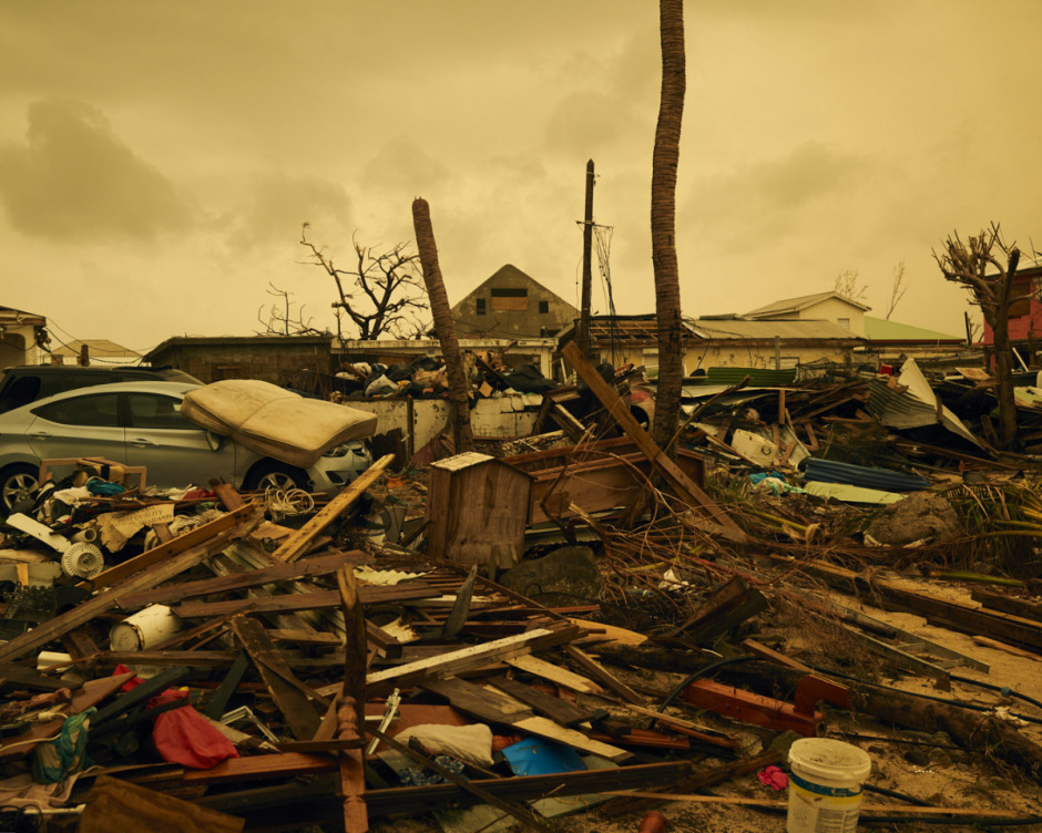 Antilles, Saint-Martin, 20 September 2017 - Irma Hurricane. In the Sandy Ground district. Yellow light specific to cyclones according to district inhabitants.