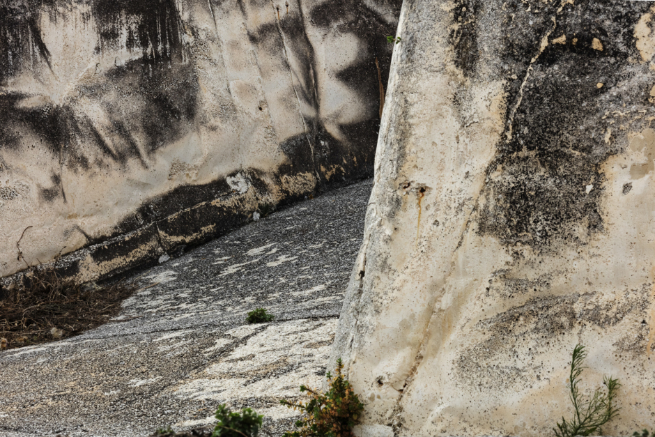 Italy, Gibellina (Trapani), 16 June 2016From the series "Il Cretto Grande".Il Cretto di Burri (Crack of Gibellina).Italie, Gibellina (Trapani), 16 juin 2016Issue de la sÈrie "Il Cretto Grande".Le Cretto de Burri (ou Cretto de Gibellina).Massimo Siragusa / Agence VU
