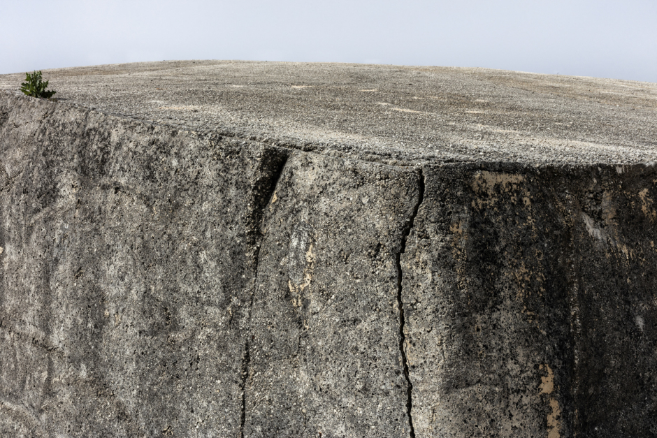 Italy, Gibellina (Trapani), 17 June 2016From the series "Il Cretto Grande".Il Cretto di Burri (Crack of Gibellina).Italie, Gibellina (Trapani), 17 juin 2016Issue de la sÈrie "Il Cretto Grande".Le Cretto de Burri (ou Cretto de Gibellina).Massimo Siragusa / Agence VU
