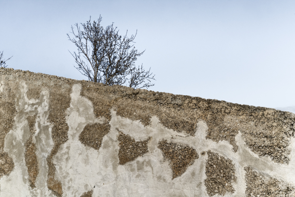 Italy, Gibellina (Trapani), 08 February 2018From the series "Il Cretto Grande".Il Cretto di Burri (Crack of Gibellina).Italie, Gibellina (Trapani), 08 fÈvrier 2018Issue de la sÈrie "Il Cretto Grande".Le Cretto de Burri (ou Cretto de Gibellina).Massimo Siragusa / Agence VU