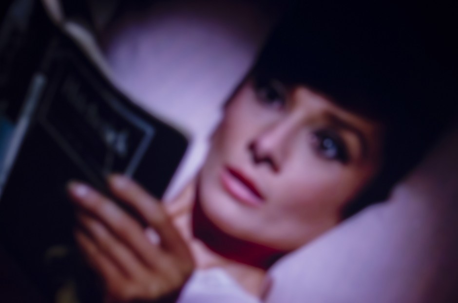 2018From the series "IcÙnes".Audrey Hepburn, How to Steal a Million.2018Issue de la sÈrie "IcÙnes".Audrey Hepburn, Comment voler un million de dollars.FranÁois Fontaine / Agence VU