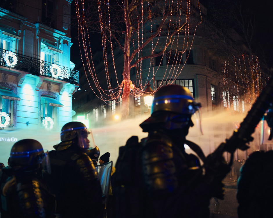 France, Paris, 22 December 2018 - Demonstration of the "Yellow Vests": Acte VI.On the Champs-Elysées, some clashes with the police took place, but no breakages or looted shops.