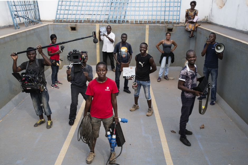 Central Africa, Bangui, 25 November 2018On the movie set of the film "Camille", by Boris Lojkine in Central Africa.The Varan Workshop Program has trained dozen of young professionals who worked on the film.République Centrafricaine, Bangui, 25 novembre 2018Tournage du film "Camille" de Boris Lojkine en Centrafrique.Les ateliers Varan ont formé une dizaine des jeunes réalisateurs centrafricains qui ont participé au tournage du film.Michael Zumstein / Agence VU