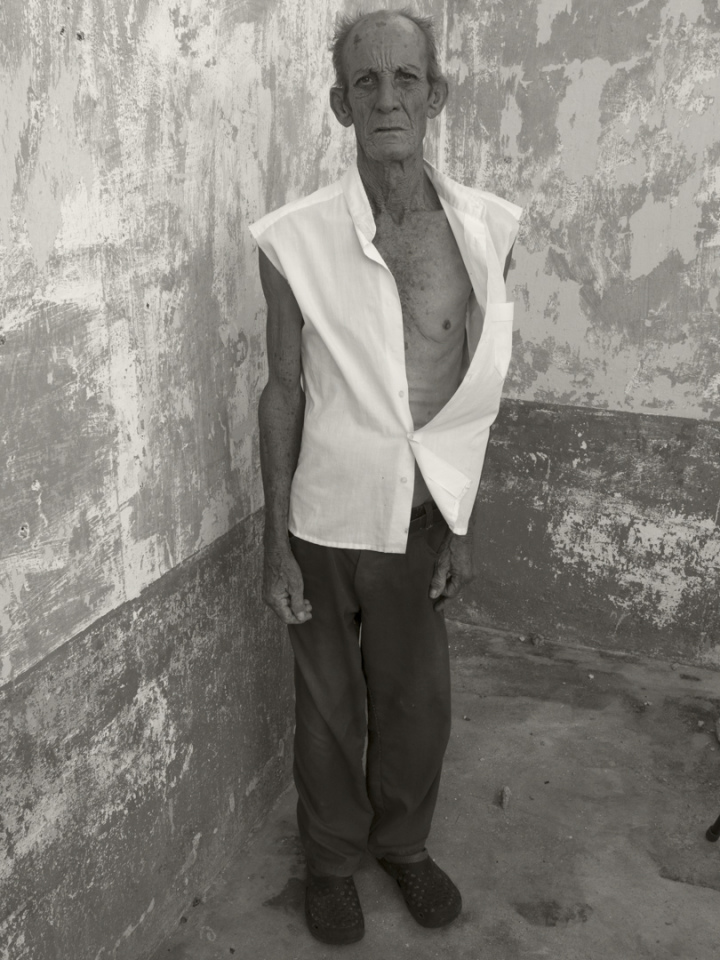 Cuba, 3 May 2017Former sugar worker in the village of the former Hershey power station, which was the largest in Cuba until 1959.Cuba, 3 mai 2017Ancien ouvrier du sucre dans le village de l’ancienne centrale Hershey qui fut la plus importante de Cuba jusqu’en 1959.Pierre-Elie de Pibrac / Agence VU