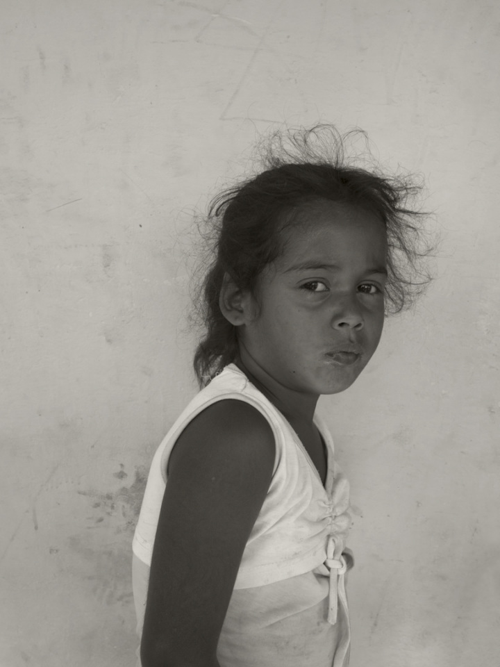 Cuba, February 1 st 2017Little girl living in the batey of the power plant still running Manuel Fajardo.Cuba, 1er février 2017Petite fille vivant dans le batey de la centrale encore en fonctionnement Manuel Fajardo.Pierre-Elie de Pibrac / Agence VU