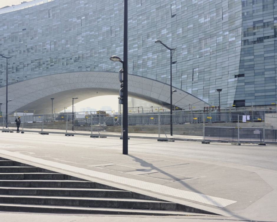 France, Paris, 20 March 2020 - Empty Paris during the Covid-19 outbreaks. Quai d'Austerlitz and Charles de Gaulle bridge.