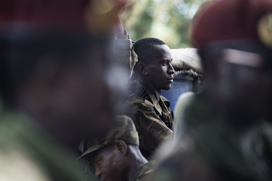 Central African Republic, Bossangoa, 23 September 2013Former Seleka fighter who joined the Central African Armed Forces (FACA), during a meeting ran by the National Transitional Council (CNT).RÈpublique Centrafricaine, Bossangoa, 23 septembre 2013Combattant de l'ex Seleka intÈgrÈ aux Forces armÈes Centrafricaine (FACA) lors d'un meeting organisÈ par le Conseil National de Transition (CNT).Michael Zumstein / Agence VU